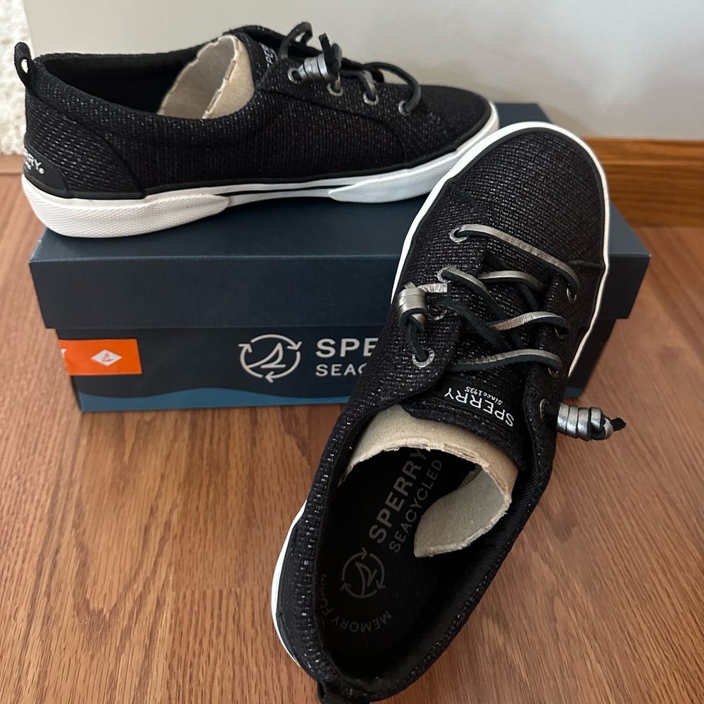 NWT Sperry Shoes